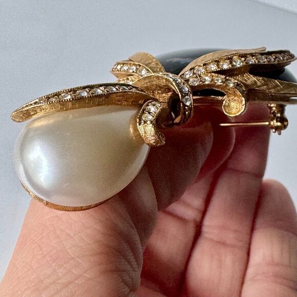 Vintage Designer Oscar de la Renta Black Glass Pearl Facet Crystal Dangle Brooch - Picture 13 of 14